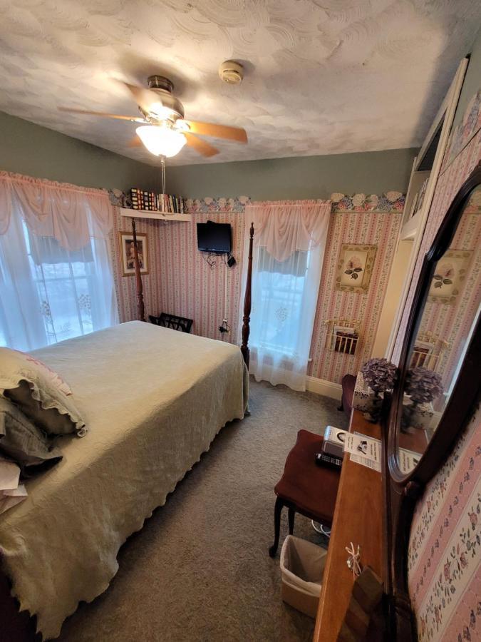 Prairie House Manor Bed And Breakfast De Smet 외부 사진